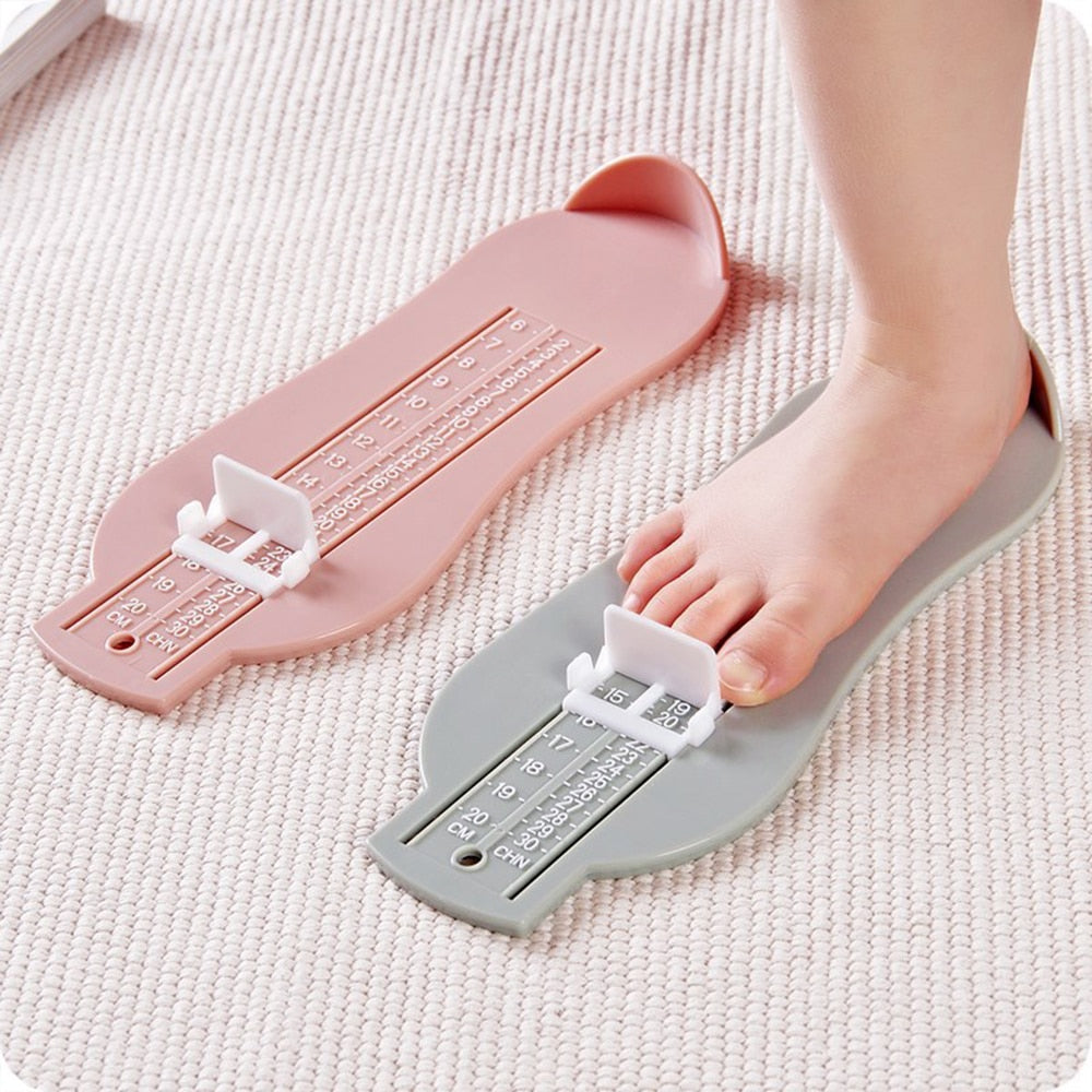 Baby foot ruler