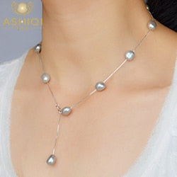 BaroquePearlNecklace