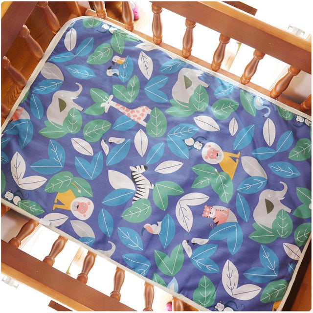 4 Sizes Baby Waterproof Sheet Urine Changing Pads Urine Pad Cartoon Reusable Infant Bedding Nappy Burp Mattress Changing Mat